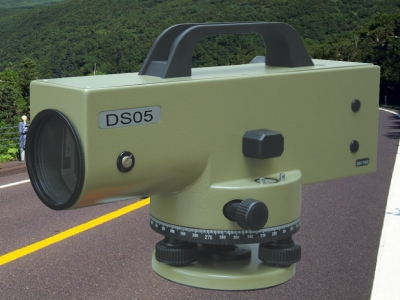 vidaLaser presenta livello con micrometro FOIF mod. DS05.