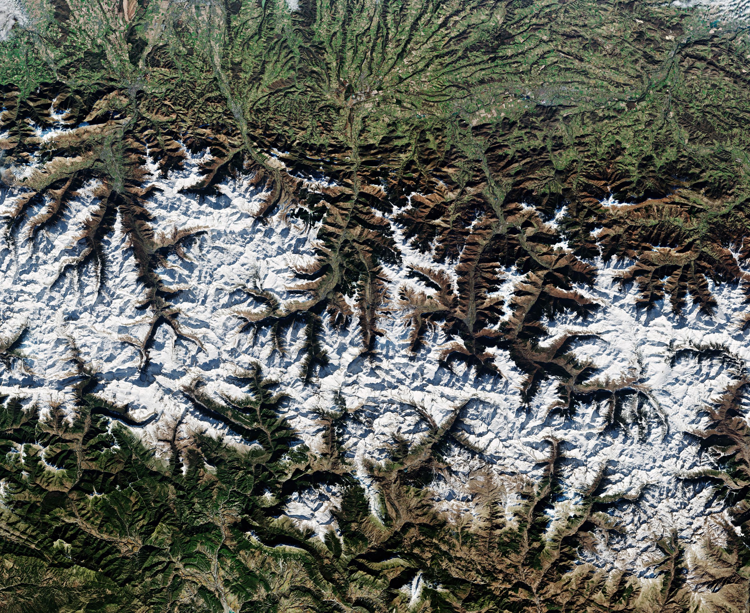 ESA - Immagine della settimana:  Pirenei innevati (06 marzo 2022)