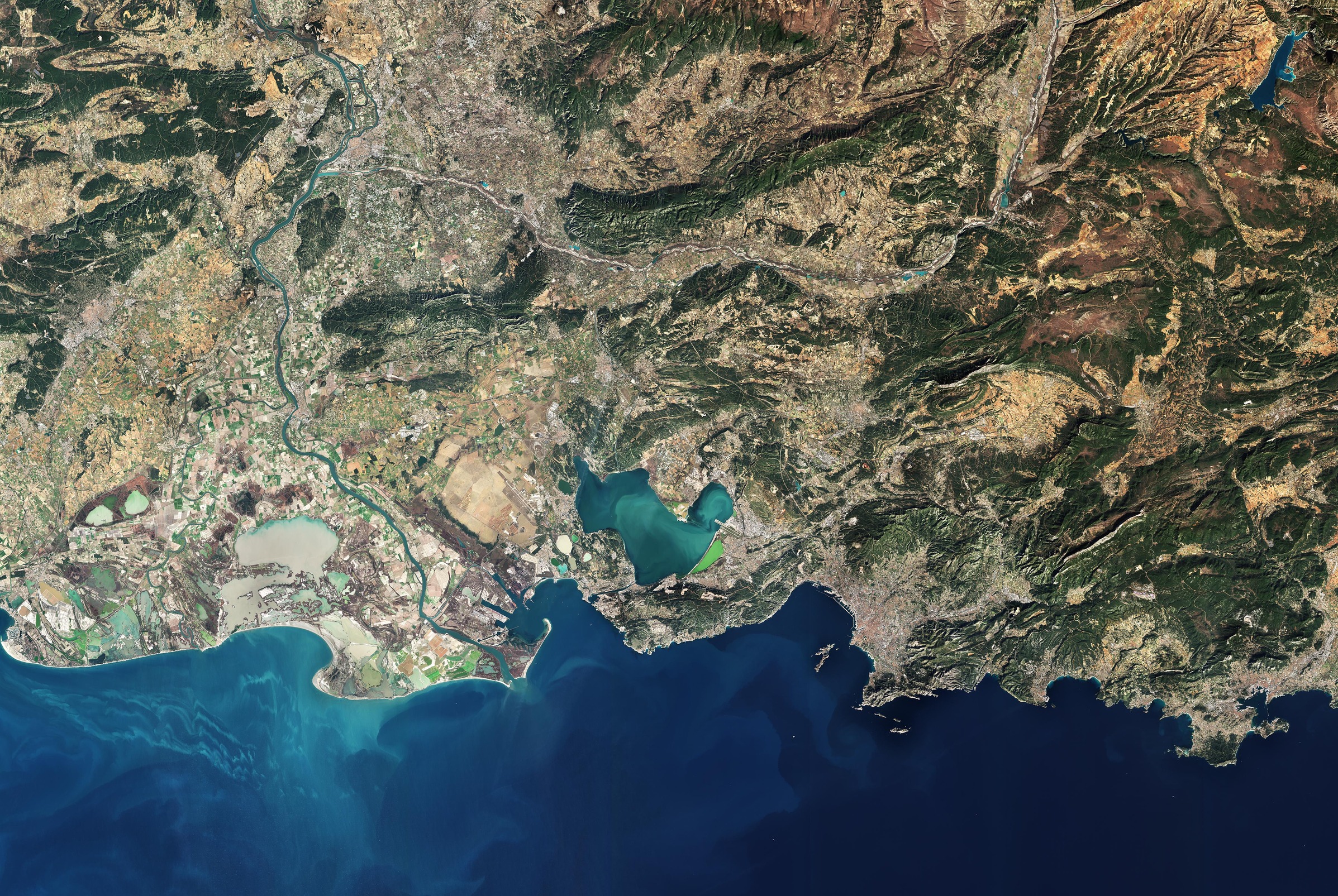 ESA - Immagine della settimana:  Bouches-du-Rhône, Francia (09 ottobre 2022)