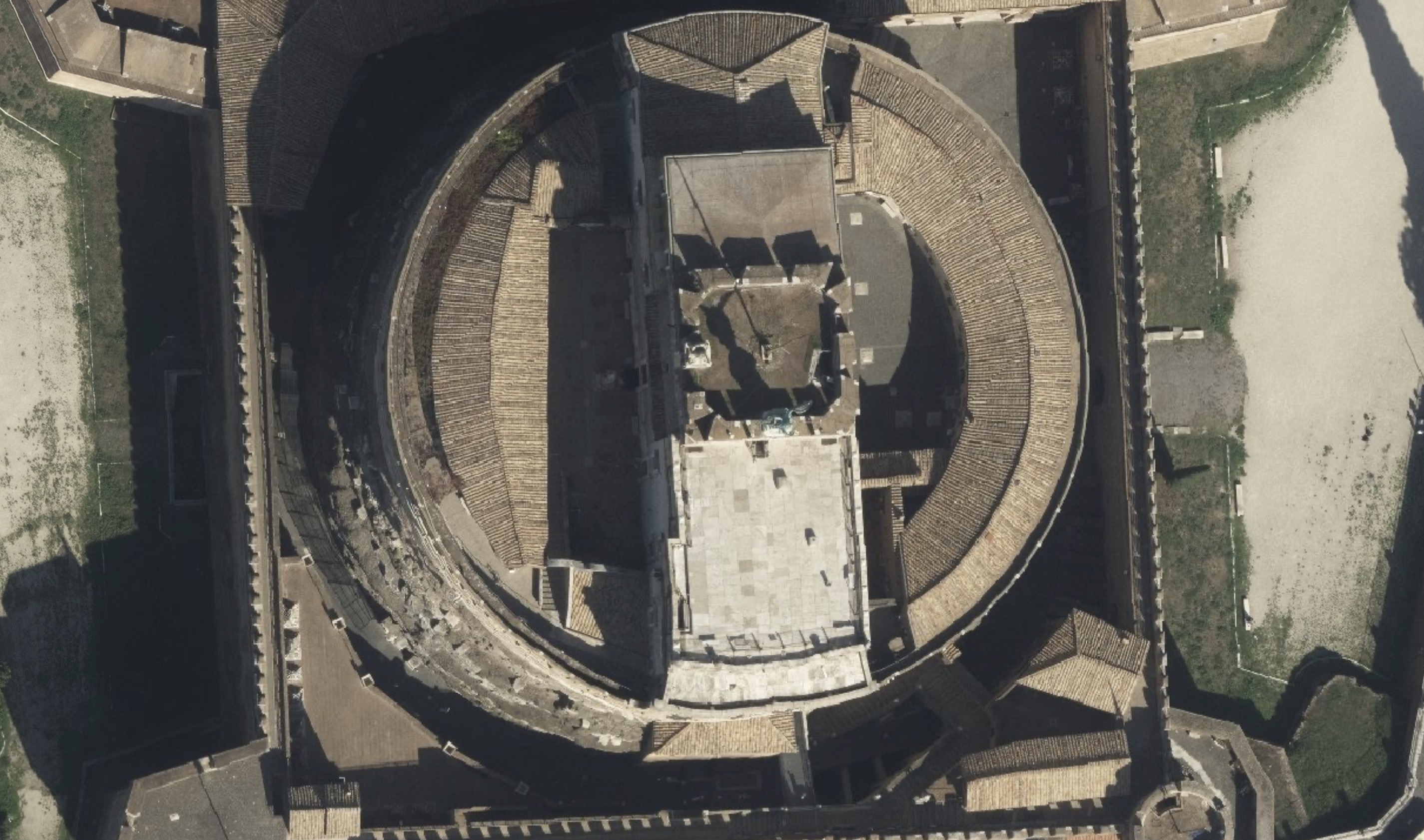 Mappa urbana di Roma con riquadri di fotogrammi aerei ad alta risoluzione del Progetto GeoRoma consultabili tramite Aerofototeca di Roma Capitale.