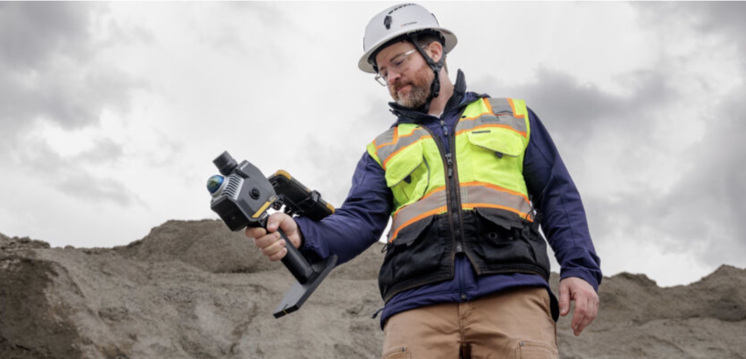 Topcon Positioning Systems and GreenValley International collaborate to advance spatial intelligence through LiDAR, mobile mapping, and AI-powered geospatial solutions.