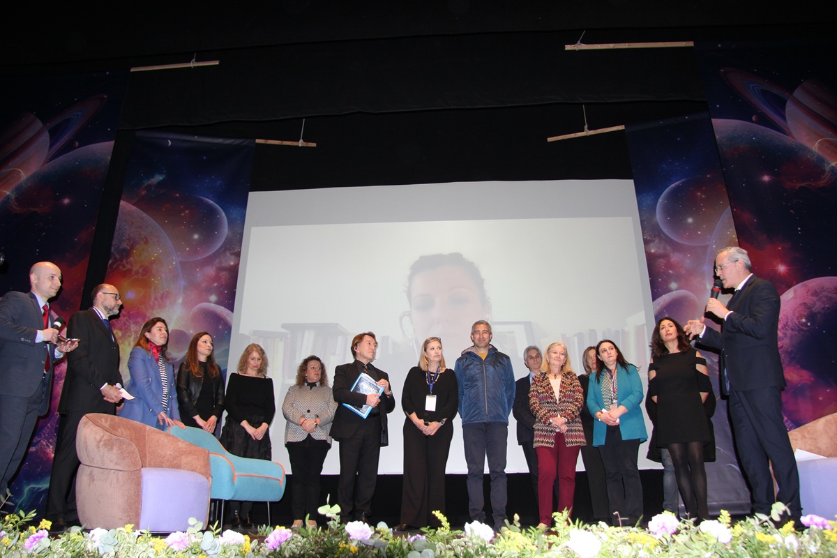 Comunicato stampa "Festival Donne fra le Stelle"